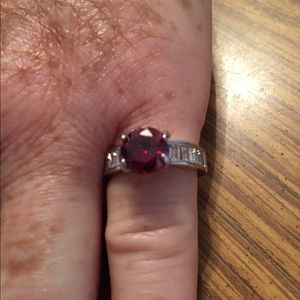 Red round crystal ring